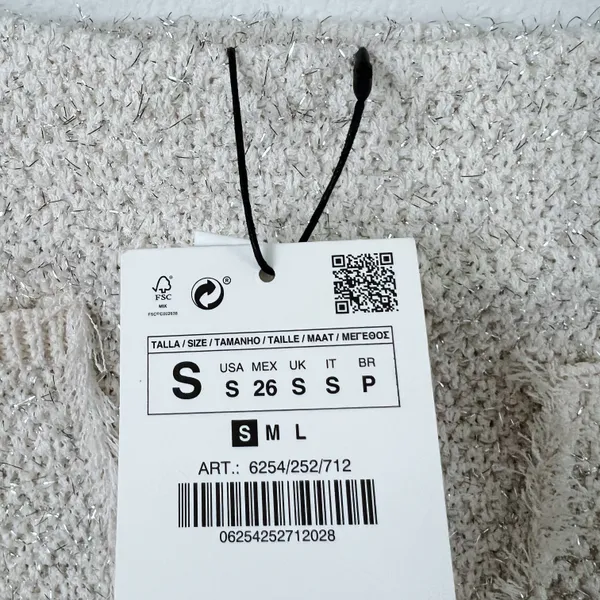 Mini Knit Skit - Image 4