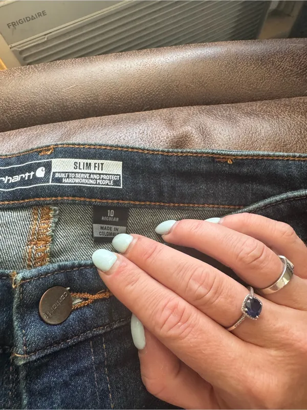 Carhartt Women's Dark Blue Skinny Jeans - Image 3