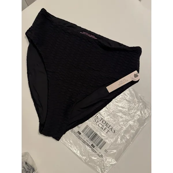 VICTORIA’S SECRET - Swimwear Bikini Set - Black - 32B Top & Size M Bottom - Image 4