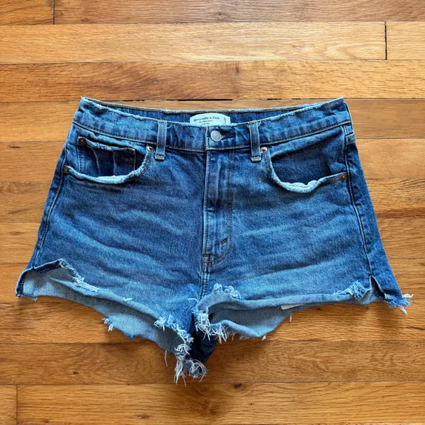 Abercrombie & Fitch The Mom Short High Rise Distressed Denim Blue Size 28 6 - Image 2