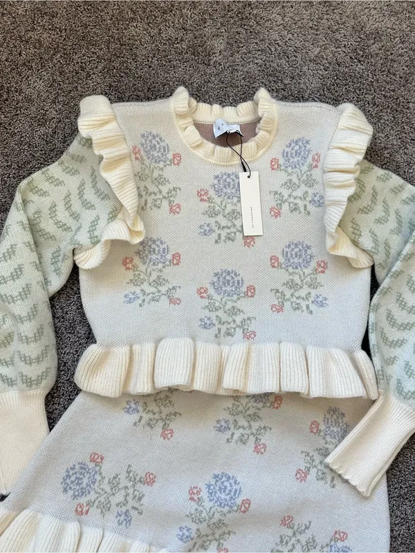 Cream Floral Knit Skirt Set with Ruffle Details - Image 4