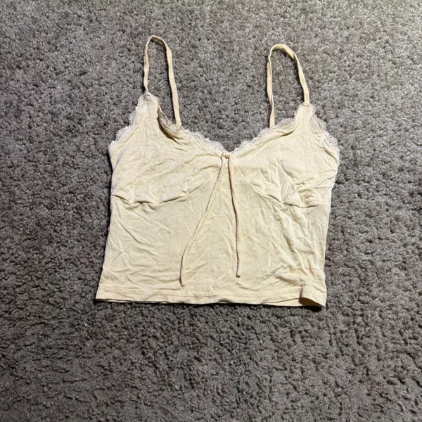 Me to We Women Pale Yellow Lace Trim‎ Tie Front Camisole Tank Top Small - Image 2