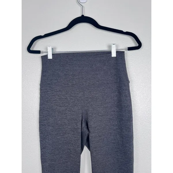 Quince Women's Wide Leg Leggings Gray Sz M - Image 2