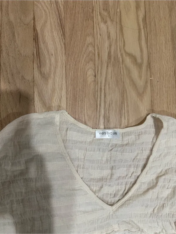 vestique Cream Textured V-Neck Blouse - Image 2