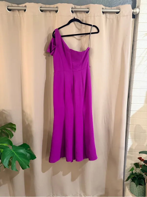 White by Vera Wang One-Shoulder Fuchsia Evening Gown - Image 3