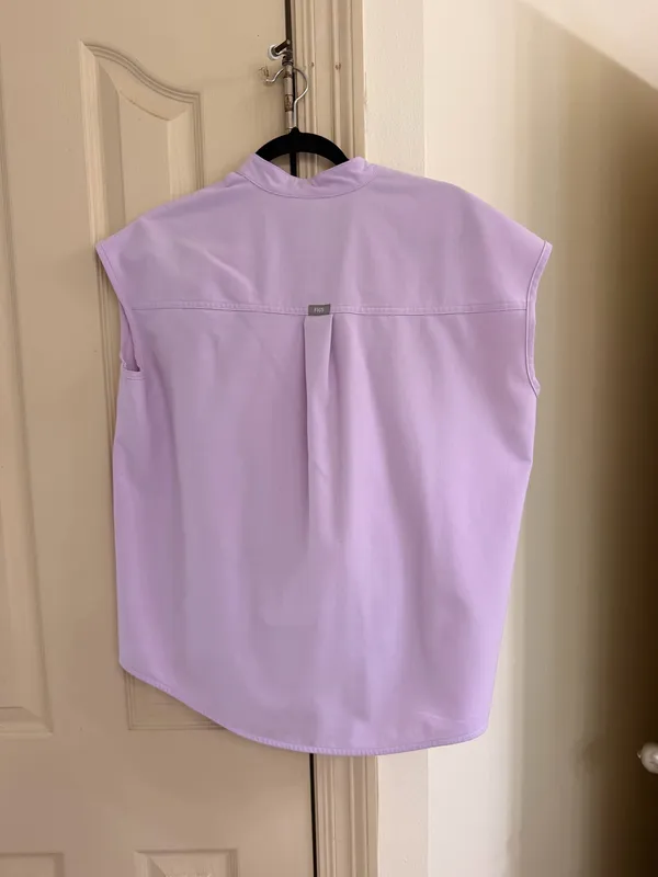 FIGS Scrubs Set - Image 2