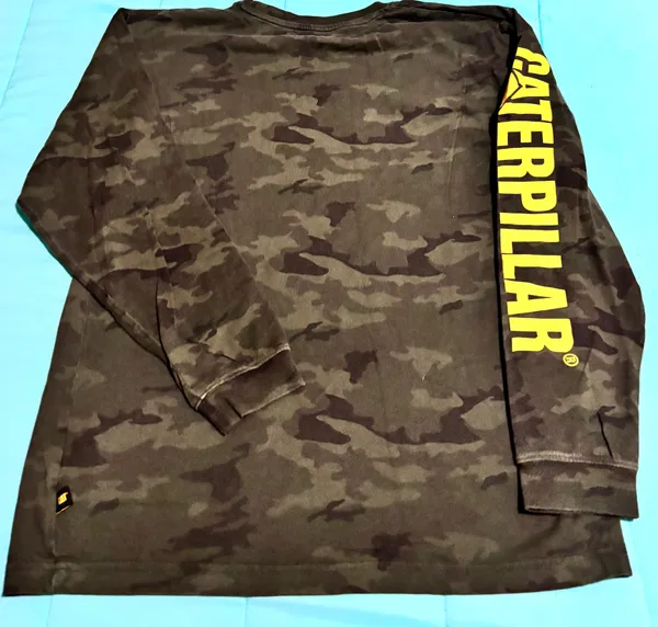 Men’s long sleeve caterpillar graphic work shirt - Image 5