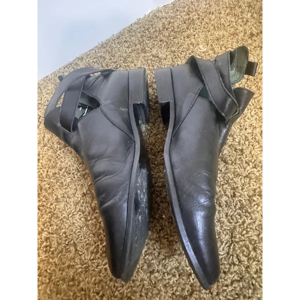 Andre Assous Black Leather Cutout Ankle Booties Buckle Strap Made in Spain Sz 40 - Image 5