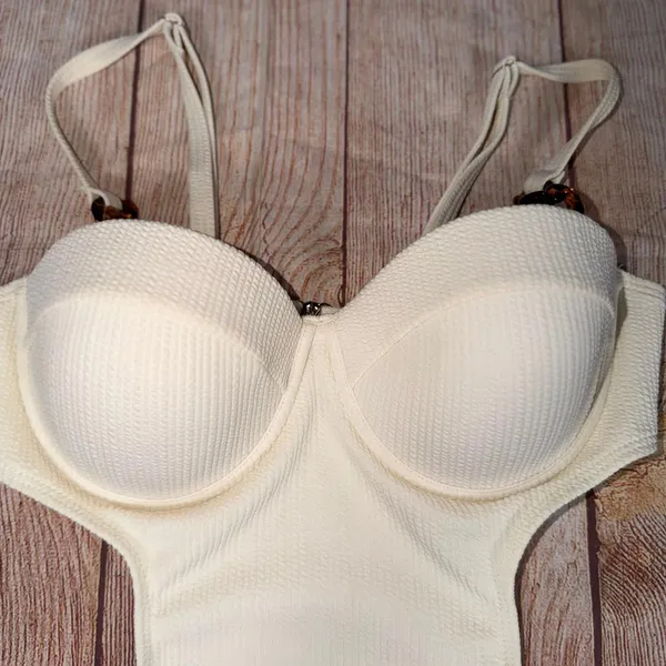 Small Textured Cream Cutout Underwire One - Image 2