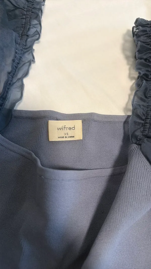 Wilfred Aritzia Blouse Small - Image 2