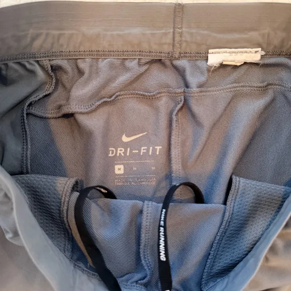 Nike Dri Fit Women's Gray Running Joggers Elastic Waist Draw Strings Size Medium - Image 9