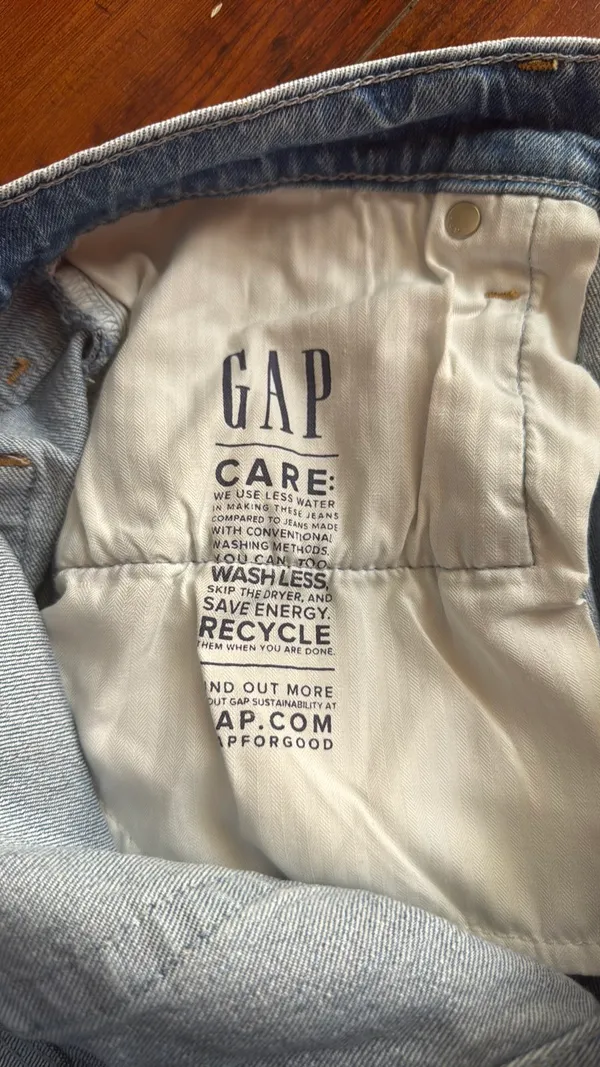 Gap Jean shorts - Image 2