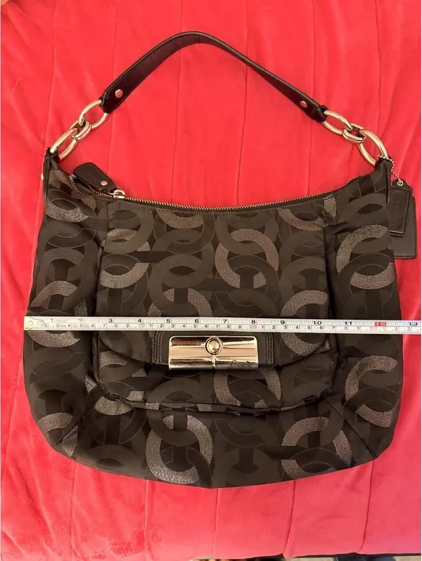 Vintage Shimmery Black Coach Kristin Op Art Chainlink Hobo Bag 2011 - Image 6