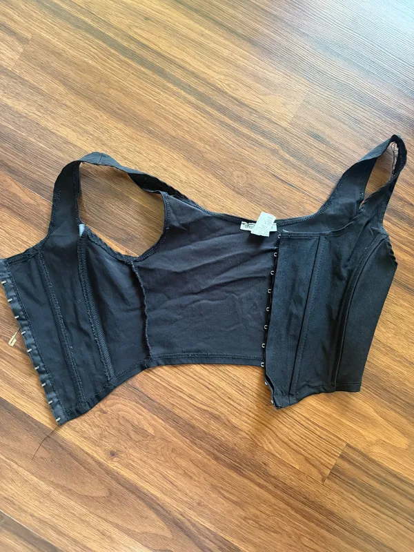 Charlotte Russe Black Corset - Image 3