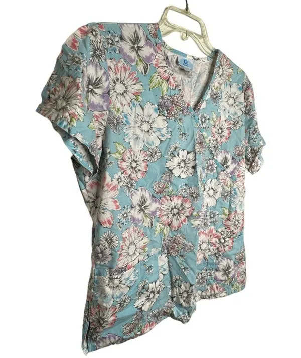 SB Scrubs Floral Scrub Shirt‎ - Image 3