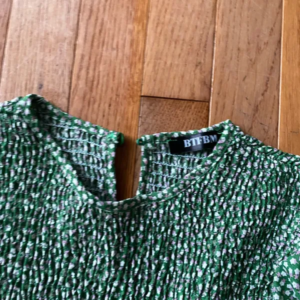 Elegant Green Maxi Dress - Image 4