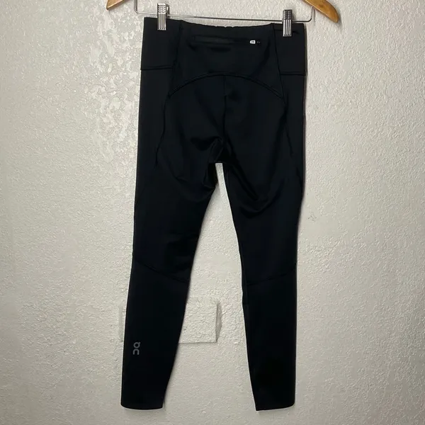 ON Running Womens Performance Tights 7/8 Black Size XS - Image 4
