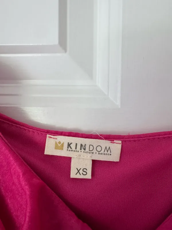 Kindom hot pink silk dress - Image 3