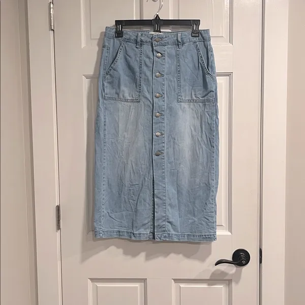 Wrangler Denim Button Front Midi Skirt Size 2 (Runs Large Fits More 4-6) - Image 3