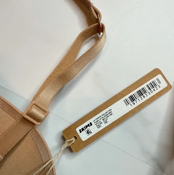 NWT Skims Ultimate Push-Up Bra  - Image 4