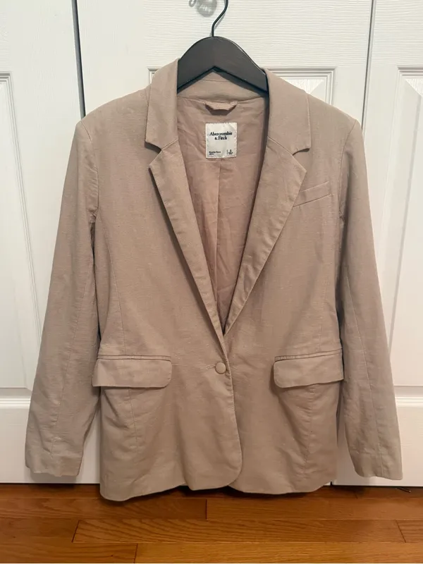 Abercrombie & Fitch Linen Blend Single Button Blazer - Image 2