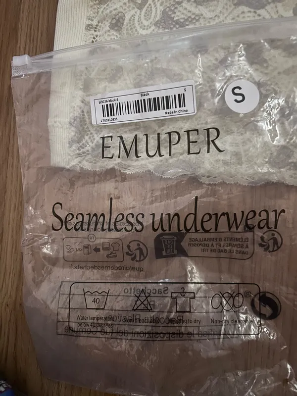 Endless Rose Seamless crop top bra small - Image 4