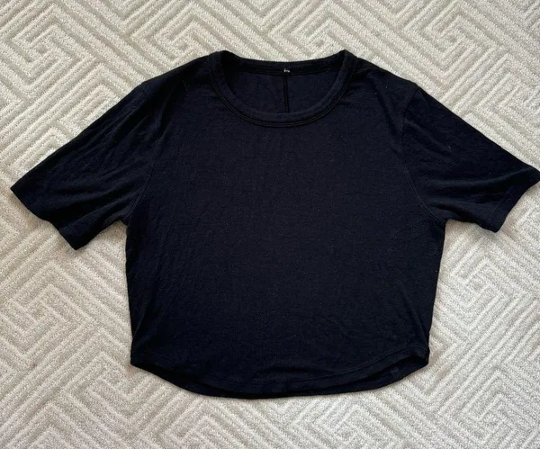 Lululemon Hold Tight Cropped T-Shirt Black - Image 8