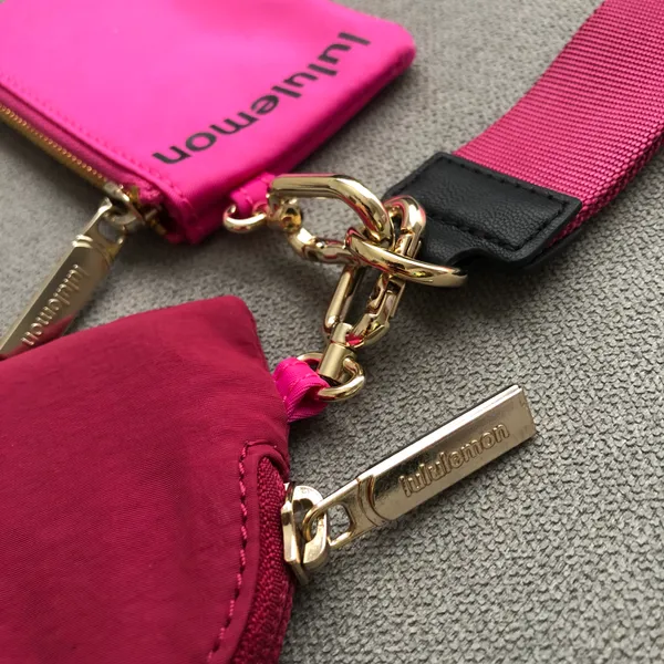 Lululemon Dual Pouch Wristlet Sonic Pink/Pomegranate/Black - Image 9