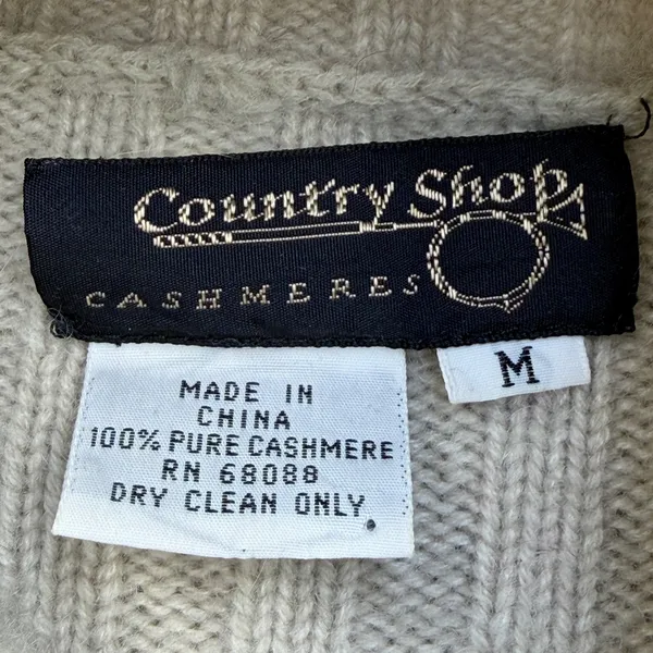 Vtg Country Shop Cashmere Turtleneck Womens M Tan Quiet Luxury Academia Cozycore - Image 3