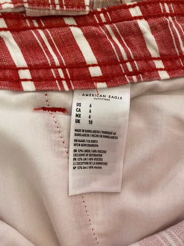 American Eagle Stripped Flowy Shorts - Image 6