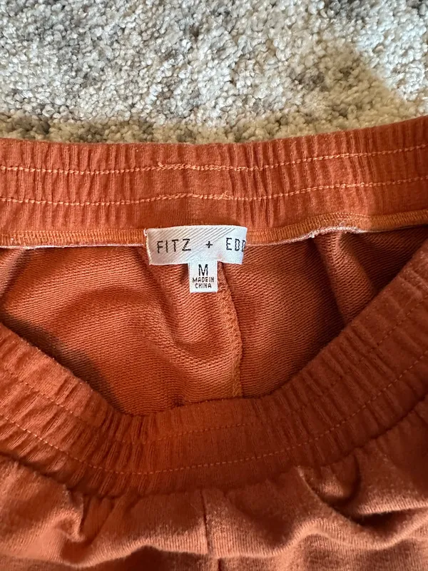 Women’s shorts Orange Size M - Image 4