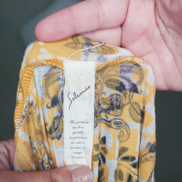 Solemio / Small / Yellow and Gray Tee - Image 4