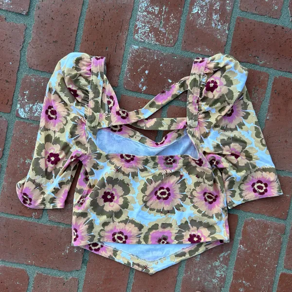 NWOT Free People Floral Top - Image 2