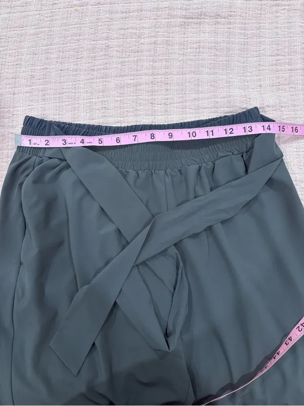Tahari Dark Gray wide leg pants size Petite Medium - Image 8