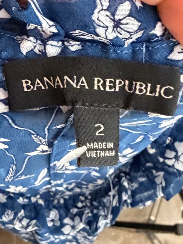 Banana Republic Blue Floral Dress - Image 5