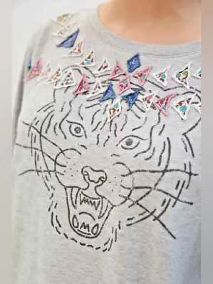 Anthropologie Luna Mercantile Co. Tiger Graphic Sweatshirt Grey XL - Image 10