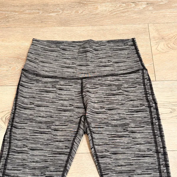 Aerie Athleisure Leggings Womens Medium M Black Grey‎ Marled Cropped Workout - Image 3