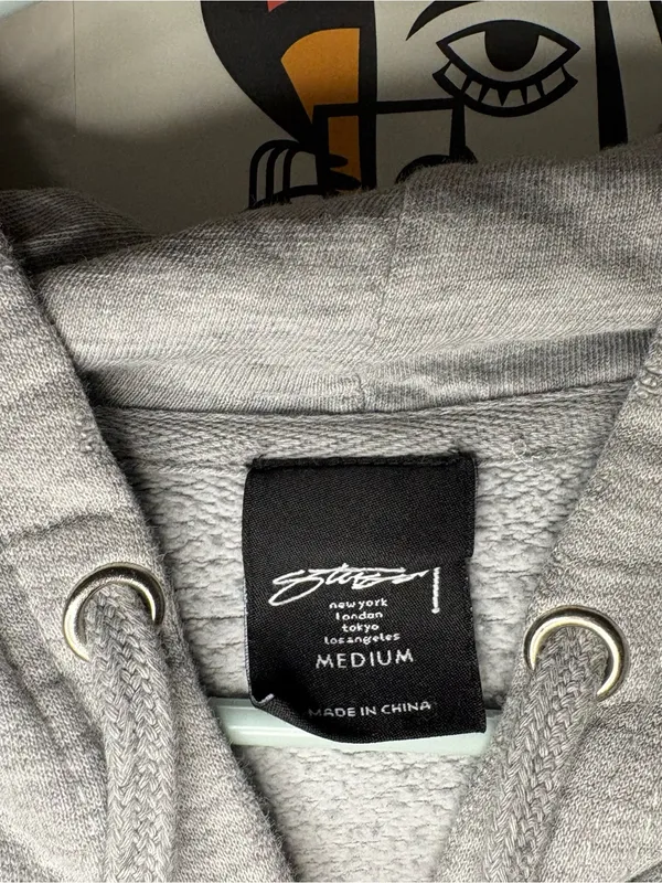 Stüssy Tie-Dye Logo Gray Pullover Hoodie Medium - Image 3
