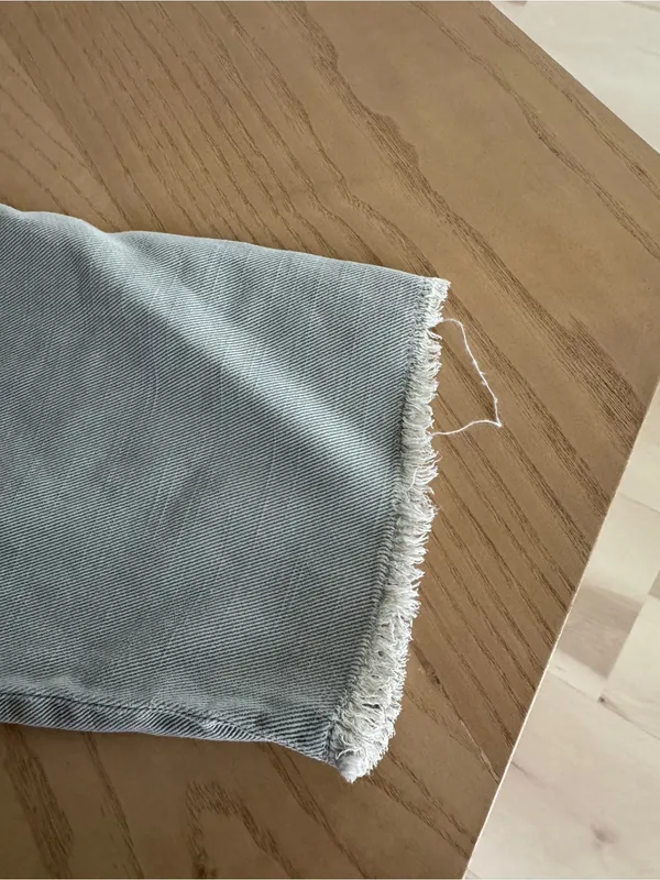 Zara denim joggers pants drawstring high waisted drawstring raw hem adjustable - Image 7