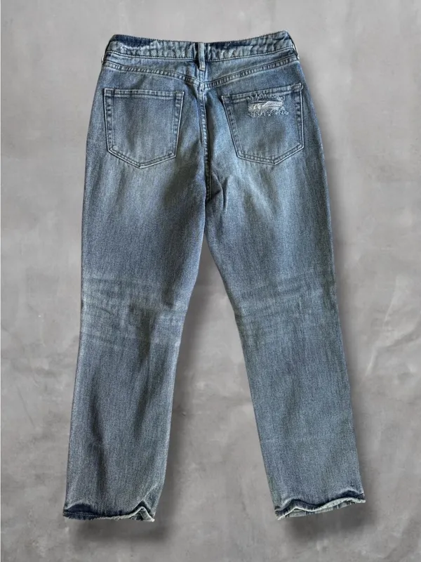 PacSun Distressed Mom Jeans Size 27 Light Wash Button Fly - Image 4
