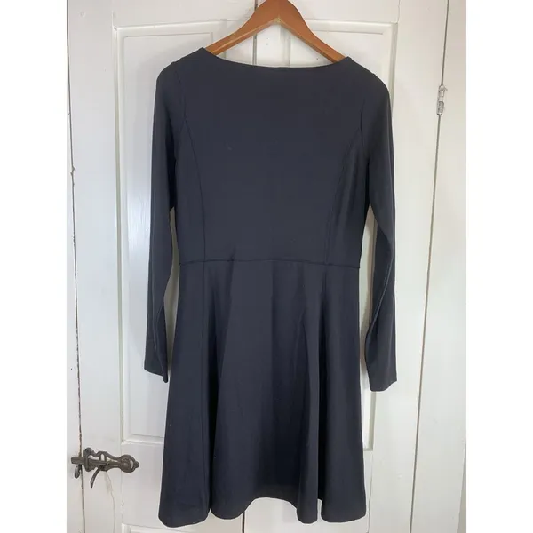 Athleta LS‎ Black Dress Small LBD Minimal Athleisure Capsule Wardrobe Basic READ - Image 4