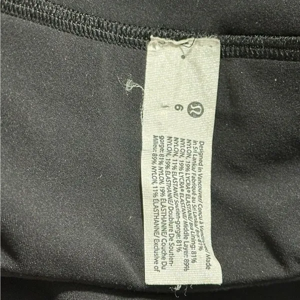 Lululemon Women’s Size 6 Black White Soulcycle Align Sports Bra - Image 3