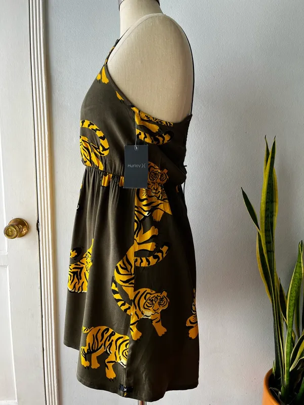 NWT• Hurley• Beach Tiger Sundress• Sz S - Image 2