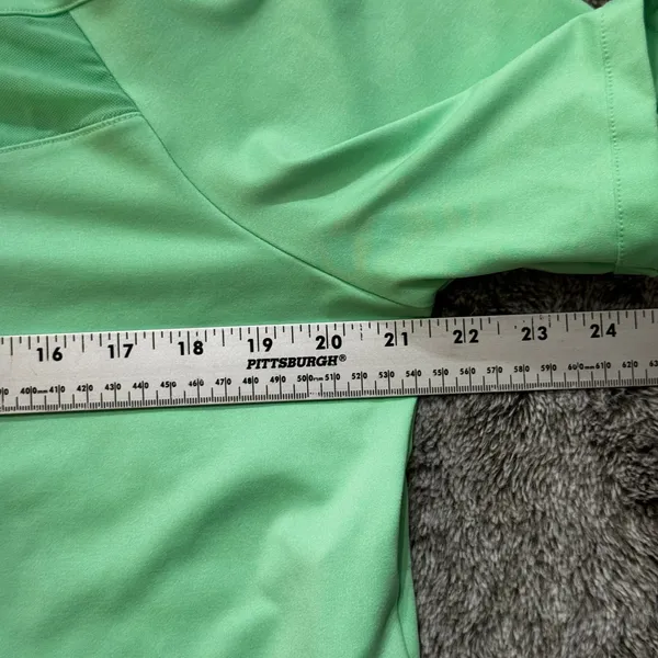 Gymshark Move Cropped Tee Women's Medium Green - Image 2