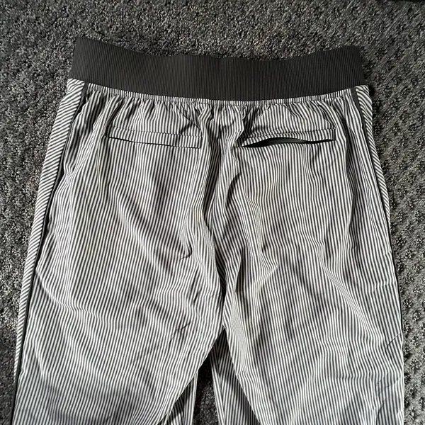 Athleta‎ Gray White Striped Brooklyn Ankle Pants Size 2 Pull On Stretch Casual - Image 4