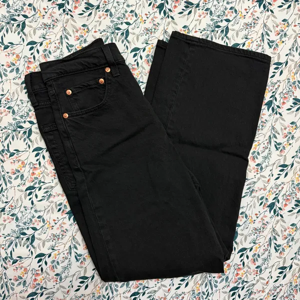 Levi's Ribcage Straight Ankle Women’s Jeans - Image 9