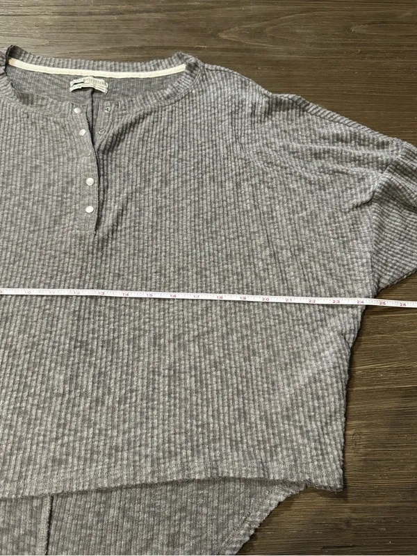 Urban Outfitters Ribbed Henley Long Sleeve Top - Gray - Image 6