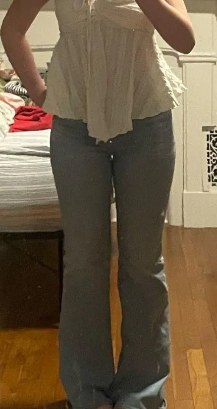 American Eagle Flare Jeans - Image 2