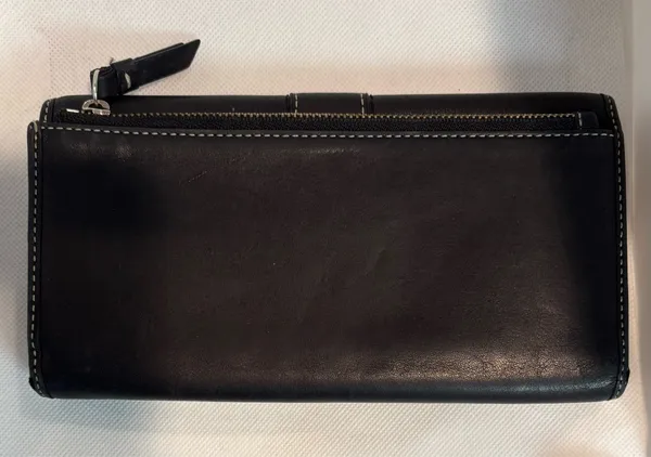 Coach | Hampton leather tri-fold wallet .  - Image 6