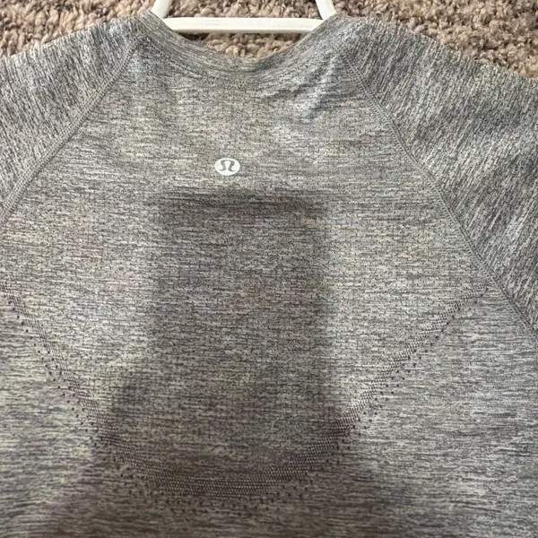Lululemon Cropped Tee - Image 2